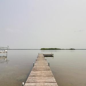 Вилла Breezy Point Escape With Views, Dock And Fire Pit! Exterior photo