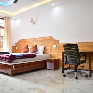 2 Room Apartment With Mountain Views In Dharamkot Дармсала Exterior photo