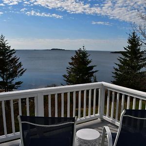 Вилла Betty'S Place - Cozy Ocean Front Getaway With Views Of Casco Bay Harpswell Exterior photo