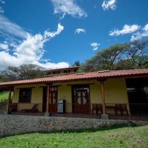 Вилла Vilcabamba Casa / Granja Vilcabamba House / Farm Лоха Exterior photo