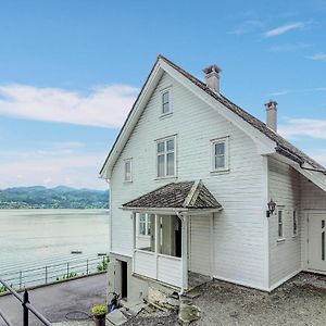 Cozy Home In Ystese With House Sea View Ойстезе Exterior photo