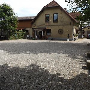 Отель Gaestehaus Hahnenkrug Lottorf Exterior photo