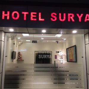 Hotel Surya Халдвани Exterior photo