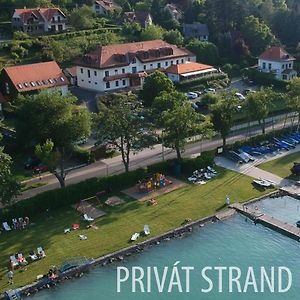 Aquilo Hotel Panorama Тихань Exterior photo