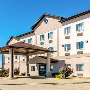 Quality Inn & Suites Salem Near I-57 Exterior photo