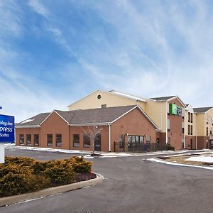 Holiday Inn Express Hotel & Suites Cleveland-Streetsboro, An Ihg Hotel Exterior photo