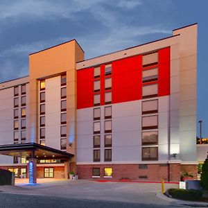 Holiday Inn Express & Suites Atlanta Perimeter Mall Hotel, An Ihg Hotel Санди-Спрингс Exterior photo