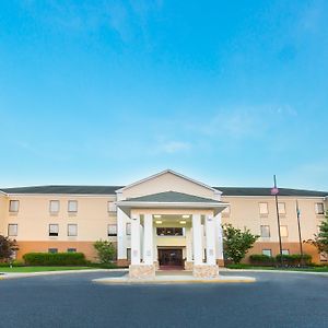 Holiday Inn Express & Suites Burlington - Mount Holly, An Ihg Hotel Westampton Exterior photo