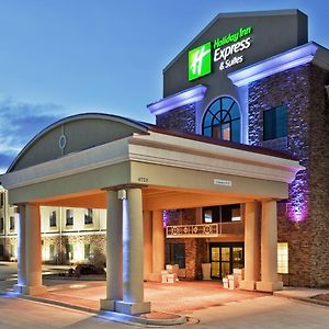 Holiday Inn Express & Suites Clovis, An Ihg Hotel Exterior photo