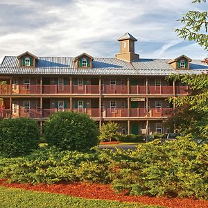 Holiday Inn Club Vacations Oak N Spruce Resort In The Berkshires An Ihg Hotel Ли Exterior photo