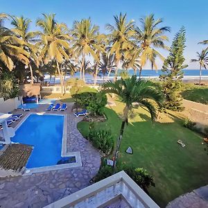 Stunning Oceanfront Villa In Cabarete, Dominican Republic Пуэрто-Плата Exterior photo