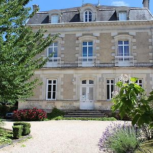 Bed and Breakfast Le Jardin Umal Montendre Exterior photo