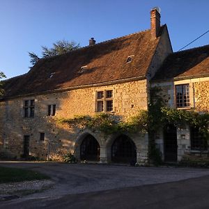 Bed and Breakfast Maison Forte Perreuse Треньи Exterior photo