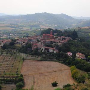 Bed and Breakfast La Casa Dei Limoni Olivola  Exterior photo