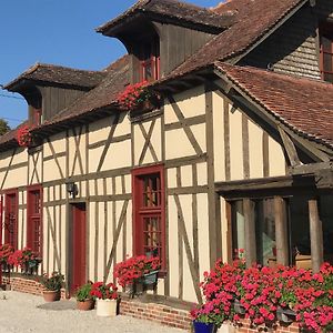 Отель Chambre D'Hote Du Pic Drille Charmont-sous-Barbuise Exterior photo