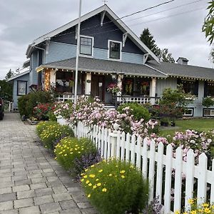 Bed and Breakfast The Hazelhouse Чилливак Exterior photo