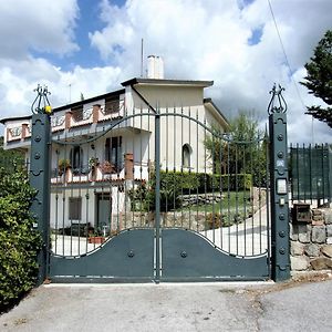 Villa Sole E Mare Валло-делла-Лукания Exterior photo