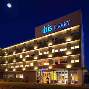 Отель Ibis Budget Aeropuerto Barcelona Виладеканс Exterior photo