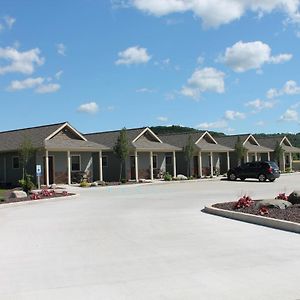 Vista Lodge Benton Pa Near Ricketts Glen State Park Exterior photo