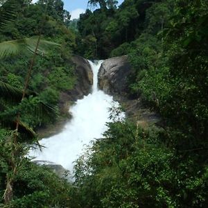 Bopath Falls Rock Chalets Agalawatta Exterior photo