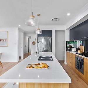 Вилла East Corrimal Escape - Beautiful Beachside Living Вуллонгонг Exterior photo