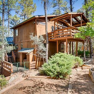 Вилла Pristine Pine Retreat With Deck And Outdoor Dining! Exterior photo