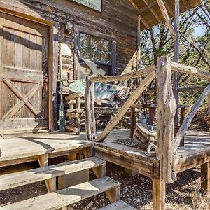 Bed and Breakfast Last Outpost- Cedar Loft Medina Exterior photo