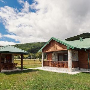 Eco Village & Chalets Green Heaven Мойковац Exterior photo