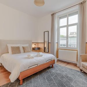 Appartement Spacieux Avec Cour Parfait Pour Famille Et Amis Реймс Exterior photo