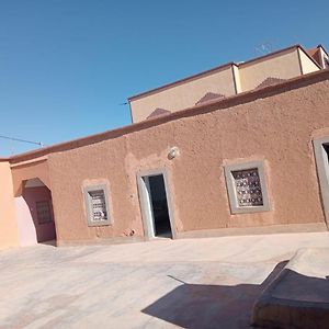 Вилла Gite D'Etape Taourirte Kelaat-M'Gouna Exterior photo