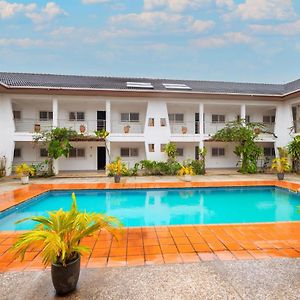 Апартаменты Luxurious Estate Sekondi-Takoradi Exterior photo