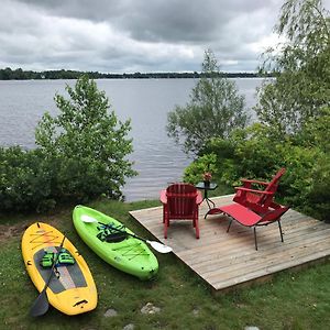 Bed and Breakfast Le Gite Du Lac A La Tortue Herouxville Exterior photo