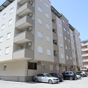 Apartment Chloee Гевгелия Exterior photo