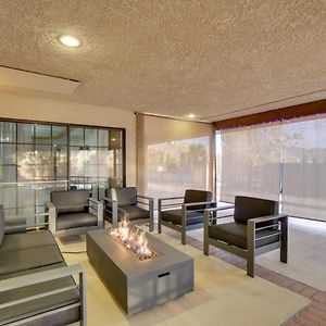 Вилла Spacious California Oasis Patio, Fireplace And Pool Апл-Валли Exterior photo