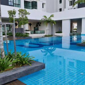 Апартаменты Kl 9Pax 10Mins To Sentul Lrt, Batu Caves, Mcd Куала-Лумпур Exterior photo