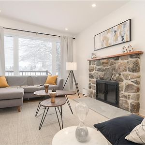 Contemporary Renovated House In Southshore Mtl Броссар Exterior photo