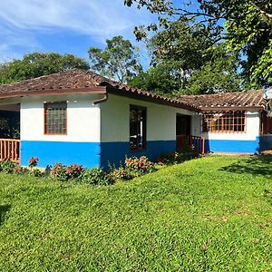 Finca La Esperanza - Cabana Villa Coqui Сокорро Exterior photo