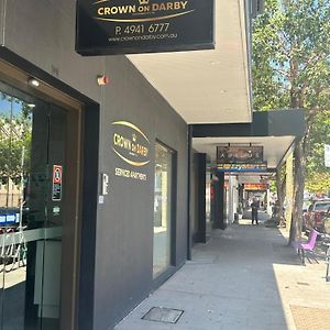 Апарт отель Crown On Darby Ньюкасл Exterior photo