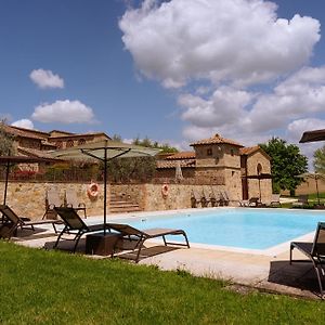 Villa Le Beringhe - Wine Pool & Relax Колле-ди-Валь-д'Эльса Exterior photo