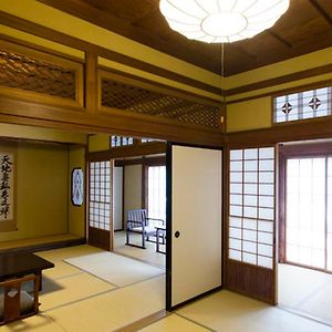 Отель Ryokan Tanakaya Minobu Exterior photo