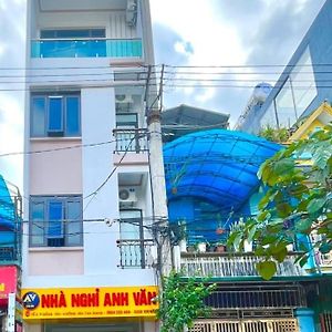 Отель Nha Nghi Anh Van Донгван Exterior photo