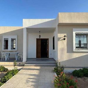 Villa S+3 Houmet Souk Djerba Хумт-Сук Exterior photo