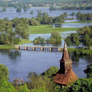 Отель Dolina Chojna Exterior photo