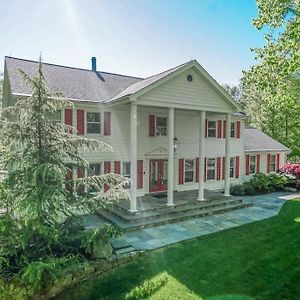 Вилла Tara Retreat: Family-Friendly Oasis With Pool, Tennis & Serene Ambiance In Potomac Exterior photo