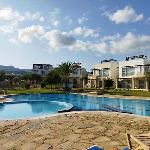 Girne -Esentepe Turtle Bay Village Garden 3 Bedroom Sea Apertment Exterior photo