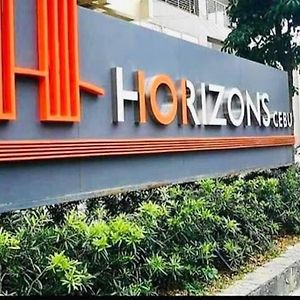 Апартаменты Horizons 101- At Heart Of Себу Exterior photo