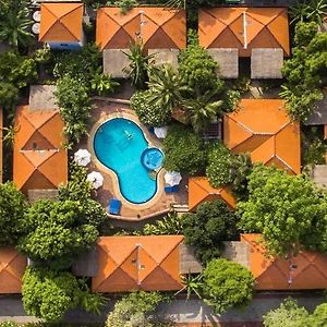 Villa Bali Eco Resort, Rayong Маэ-Пим Exterior photo