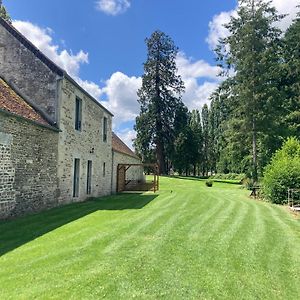 Вилла La Demeure De Paule Neuvy-au-Houlme Exterior photo