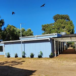 Country Retreat The Blue Cottage Gingin Exterior photo