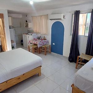 Апартаменты Apartamento Los Blancos, A Dos Minutos De Los Patos Barahona Enriquillo Exterior photo